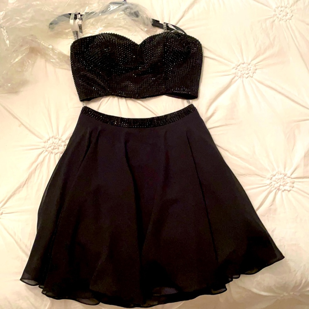 Semi formal dress